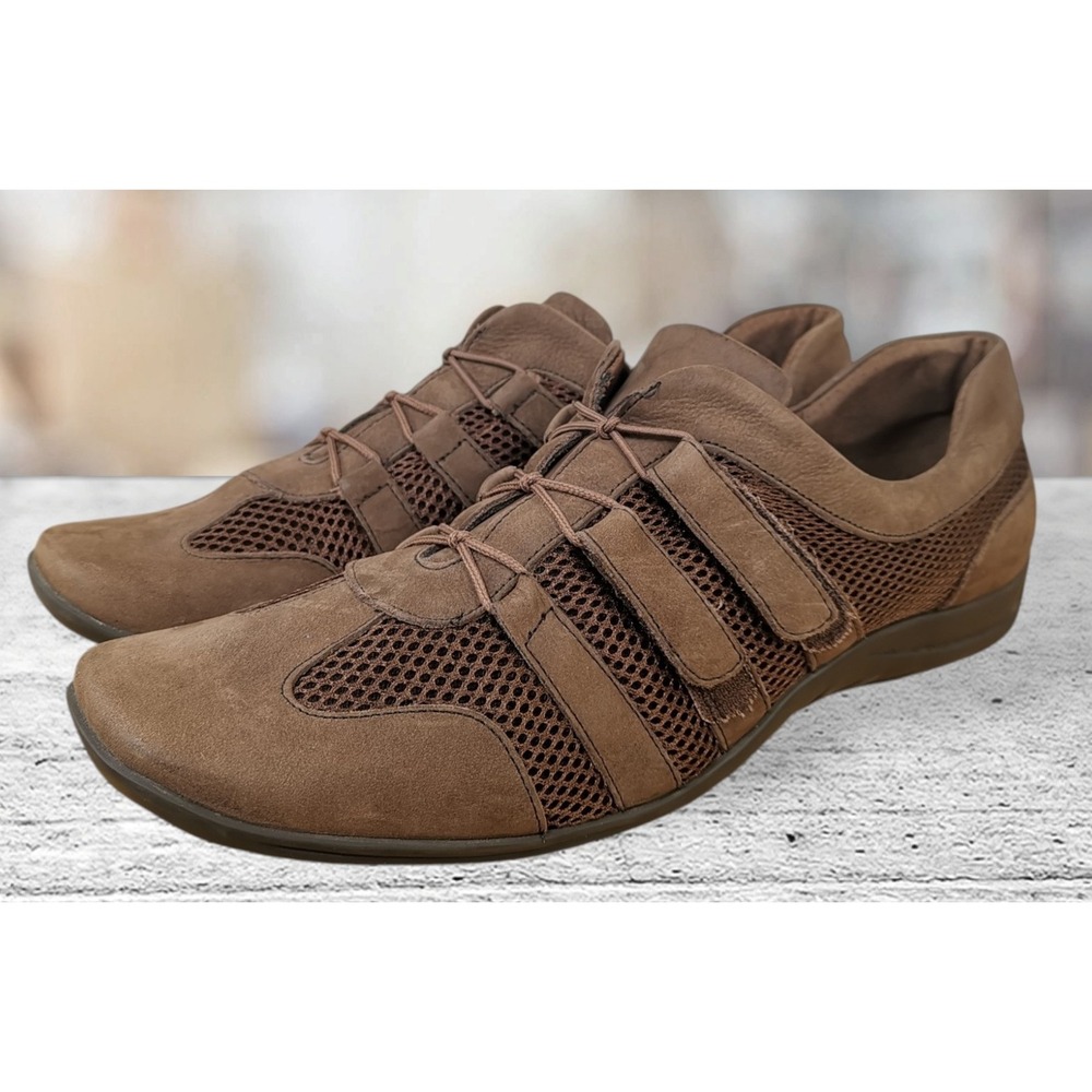 Walking Cradles Brown Mesh & Suede Athletic Walking Shoes